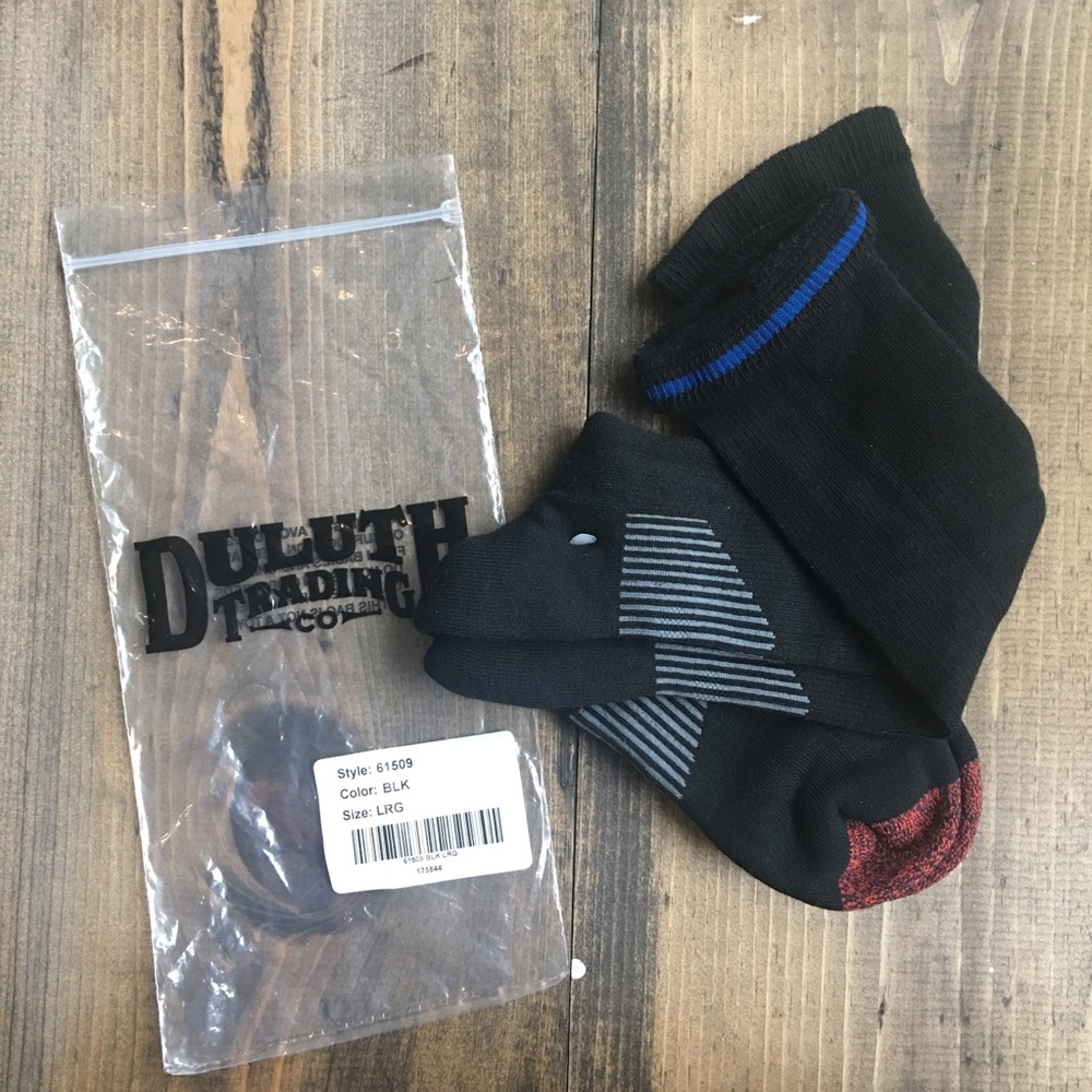 Duluth socks - men's - large - brand new
